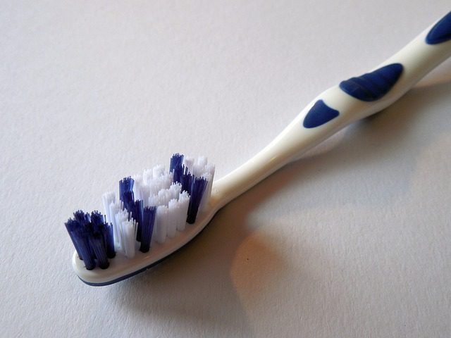 Ozonisation du dentifrice : Bienfaits pour votre santé bucco-dentaire